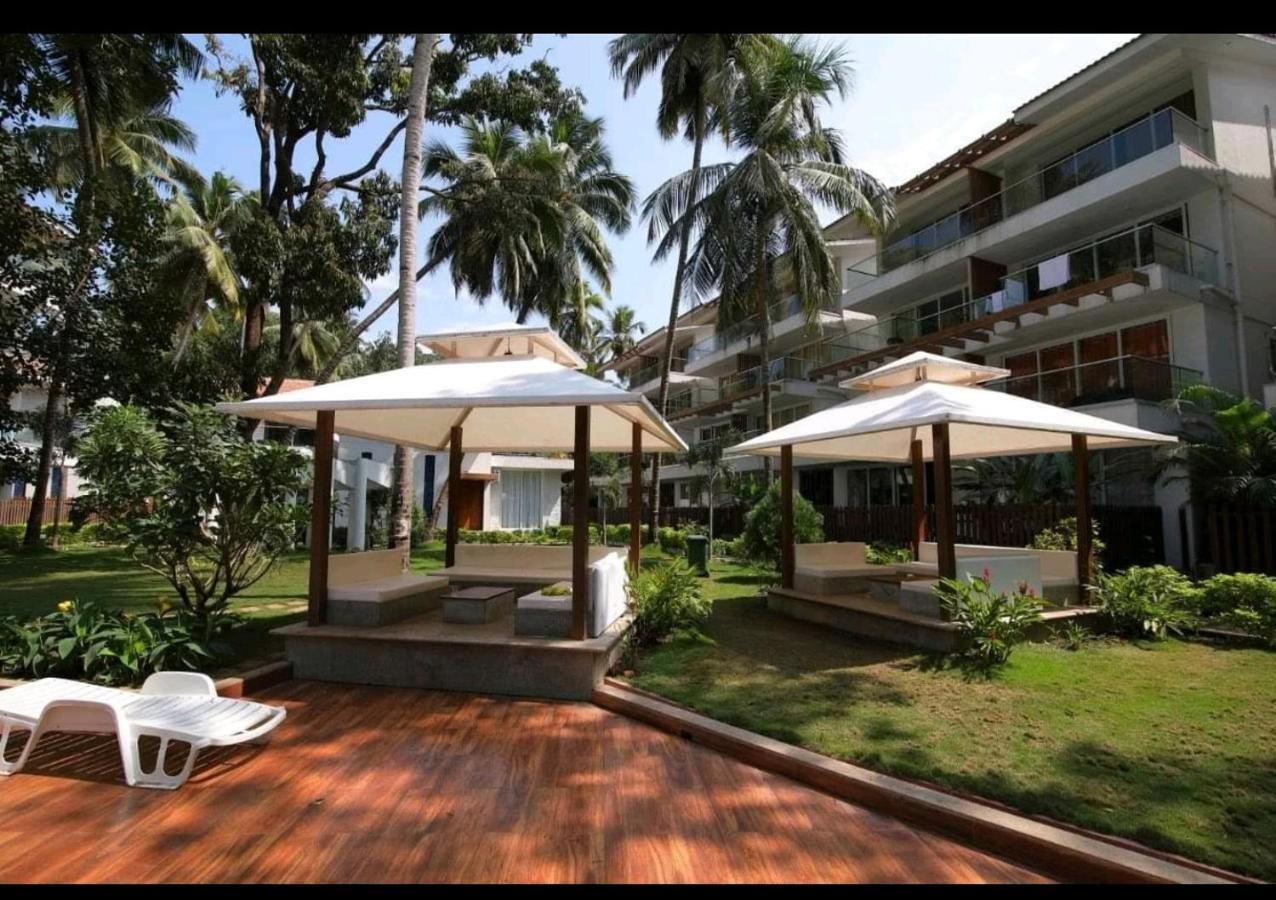 Aarju Luxurious Wave Apartment Calangute Bagian luar foto