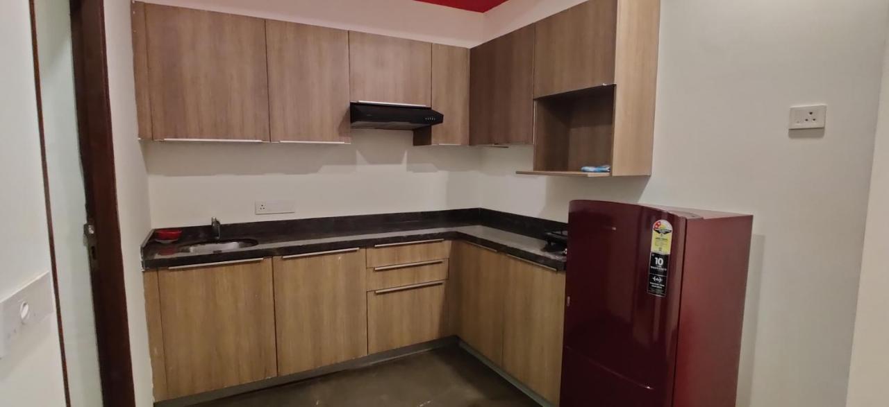 Aarju Luxurious Wave Apartment Calangute Bagian luar foto