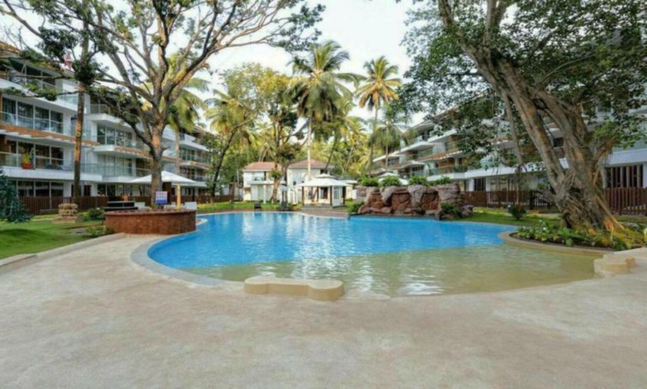 Aarju Luxurious Wave Apartment Calangute Bagian luar foto