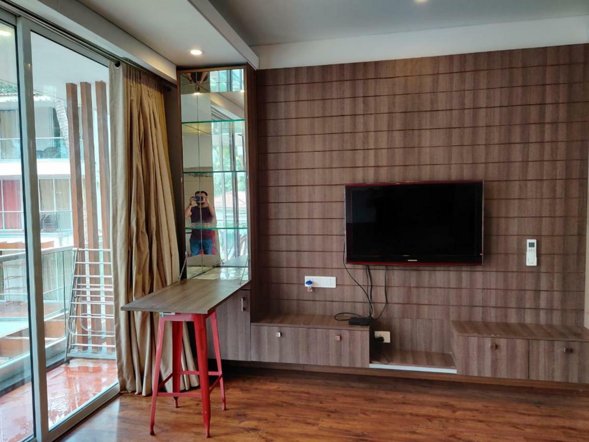 Aarju Luxurious Wave Apartment Calangute Bagian luar foto