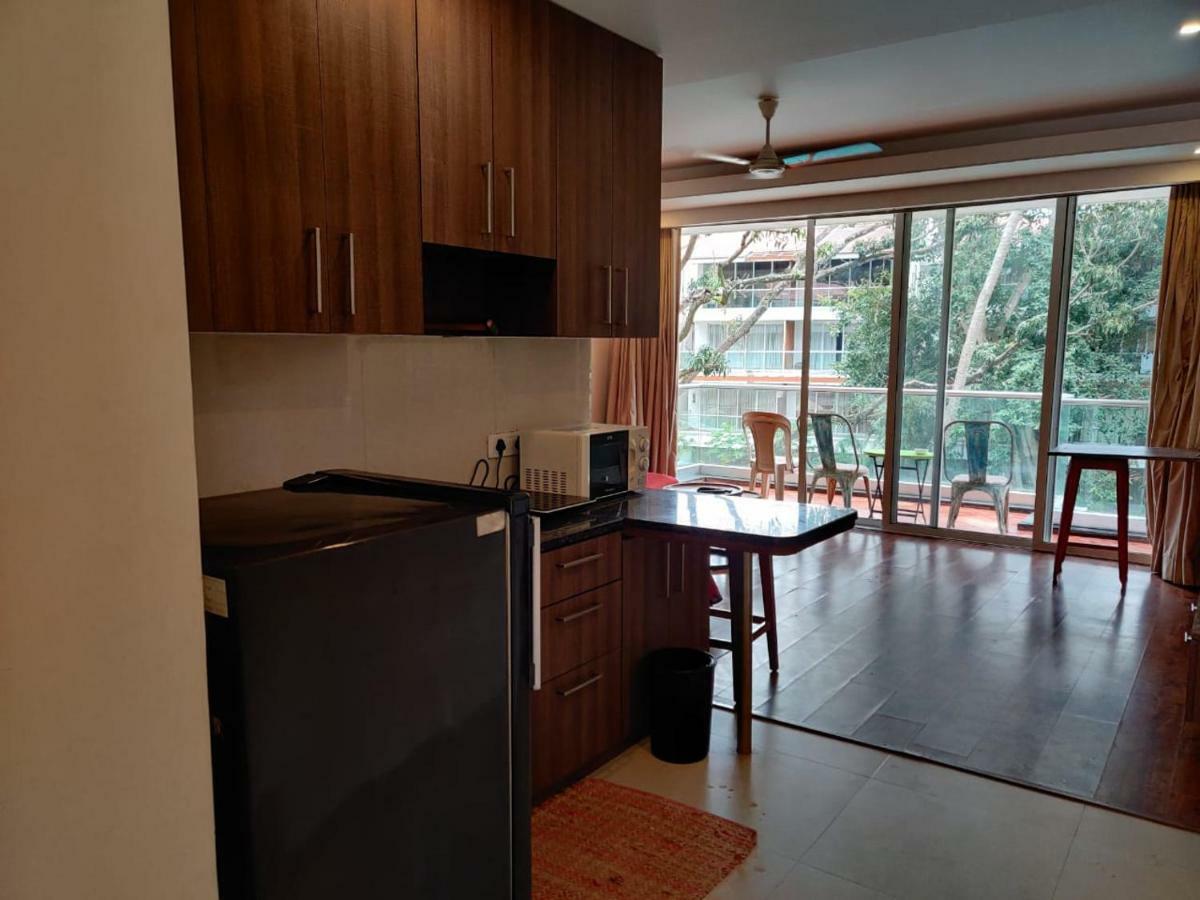 Aarju Luxurious Wave Apartment Calangute Bagian luar foto